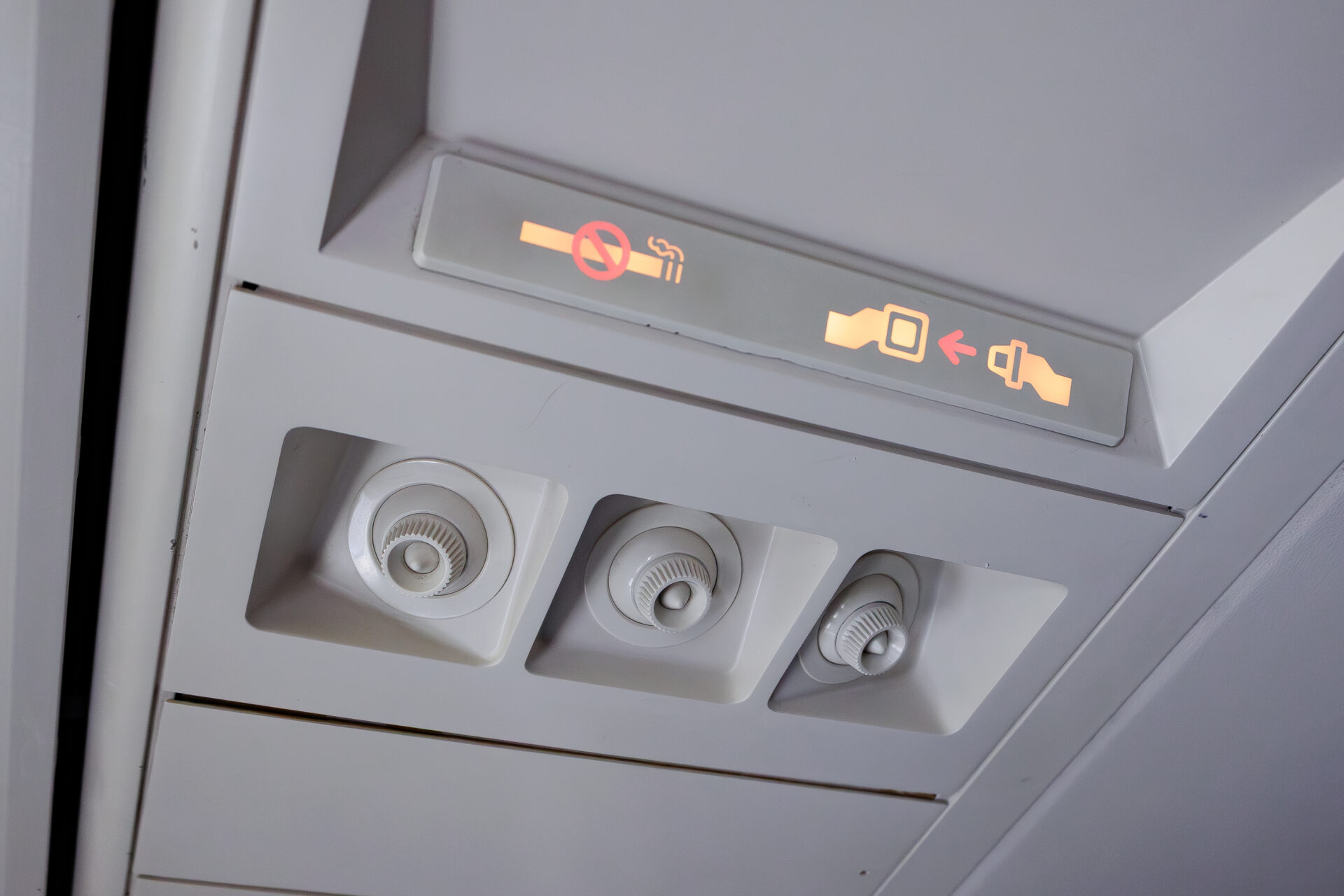 Asiana Boeing 747-400 Cabin